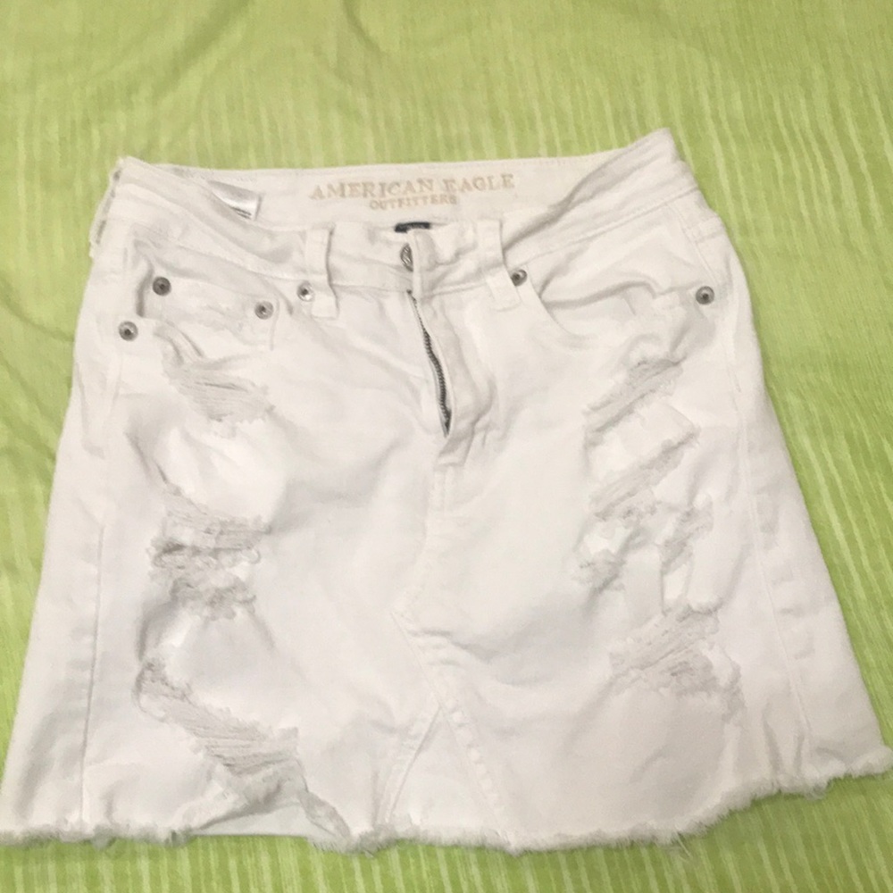 White skirt American eagle size 0